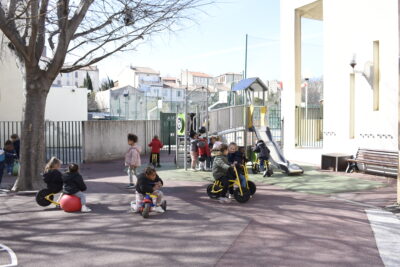 Agrandir l'image 1 sur 13, fenêtre modale