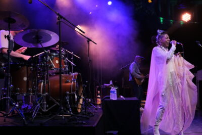 Agrandir l'image 17 sur 36, fenêtre modale