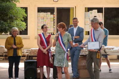 Agrandir l'image 2 sur 8, fenêtre modale