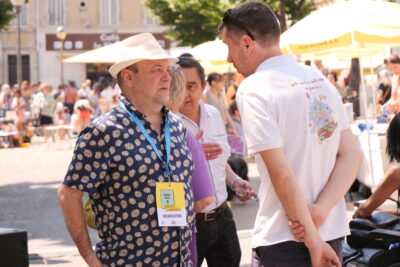 Agrandir l'image 24 sur 45, fenêtre modale