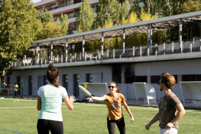 Agrandir l'image 7 sur 68, fenêtre modale