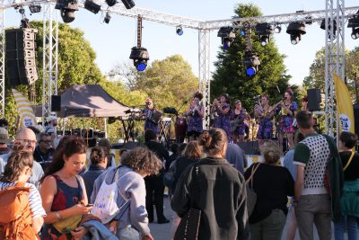 Agrandir l'image 5 sur 43, fenêtre modale