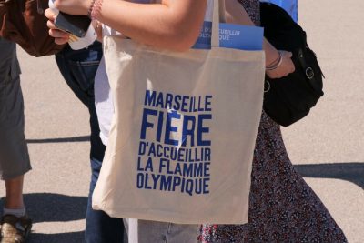 Agrandir l'image 4 sur 33, fenêtre modale