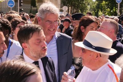 Agrandir l'image 30 sur 33, fenêtre modale