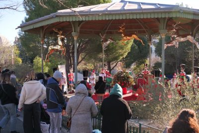 Agrandir l'image 44 sur 50, fenêtre modale