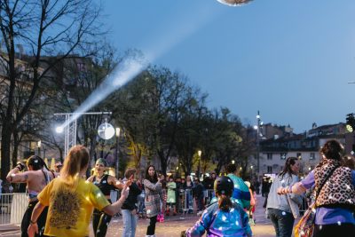 Agrandir l'image 8 sur 9, fenêtre modale