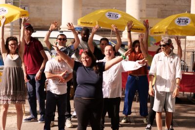 Agrandir l'image 18 sur 20, fenêtre modale