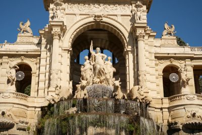 Agrandir l'image 2 sur 27, fenêtre modale