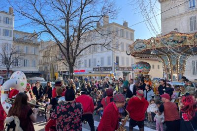 Agrandir l'image 6 sur 60, fenêtre modale