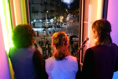 Agrandir l'image 2 sur 60, fenêtre modale