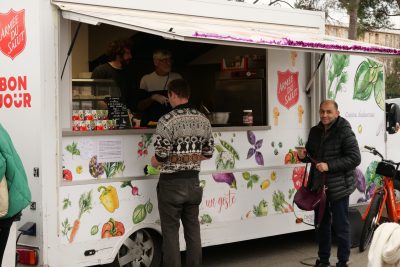 Agrandir l'image 14 sur 60, fenêtre modale